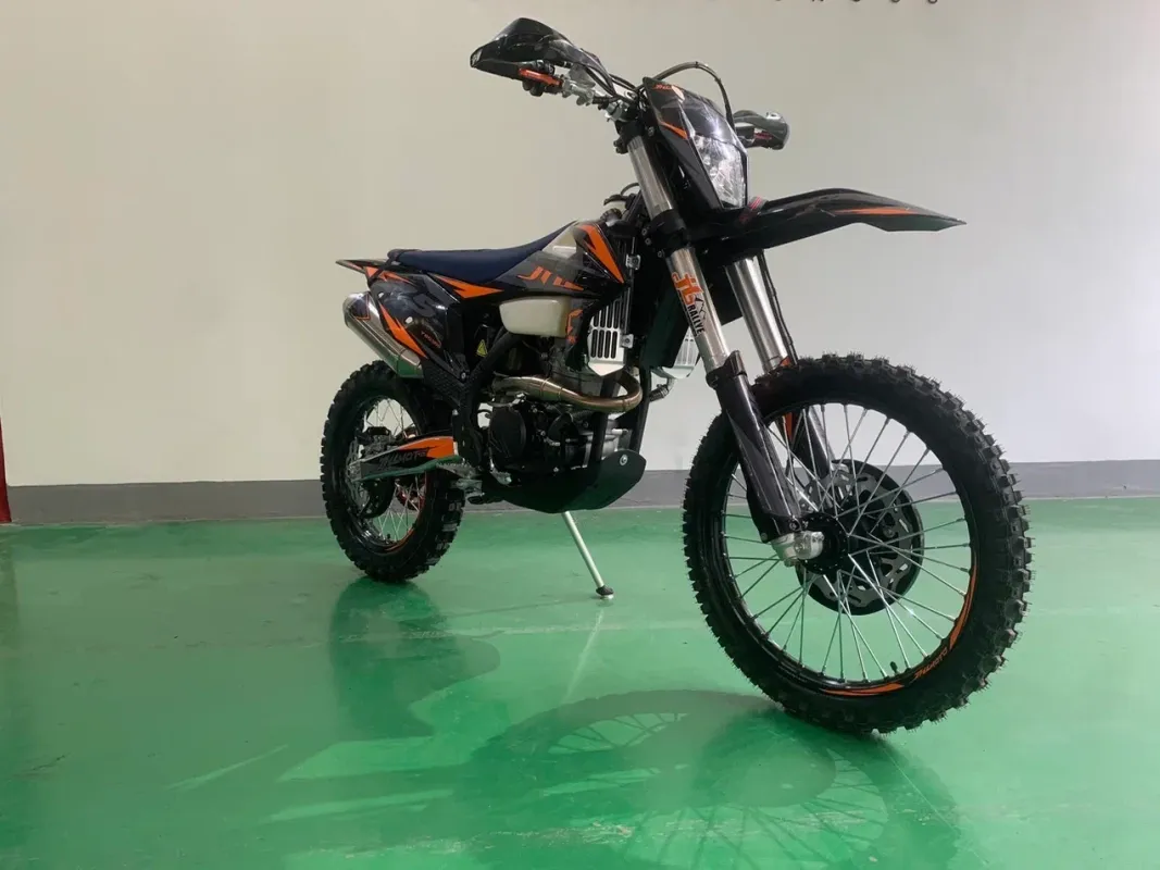 Мотоцикл JHLMOTO JHL Z5 YBS (176MN)