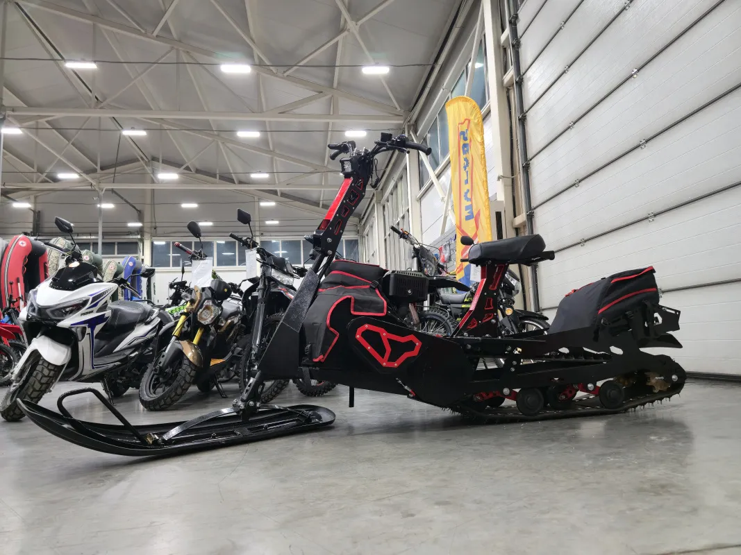 Мотоснегокат (сноуборд) IKUDZO SNOWBIKE 20л.с
